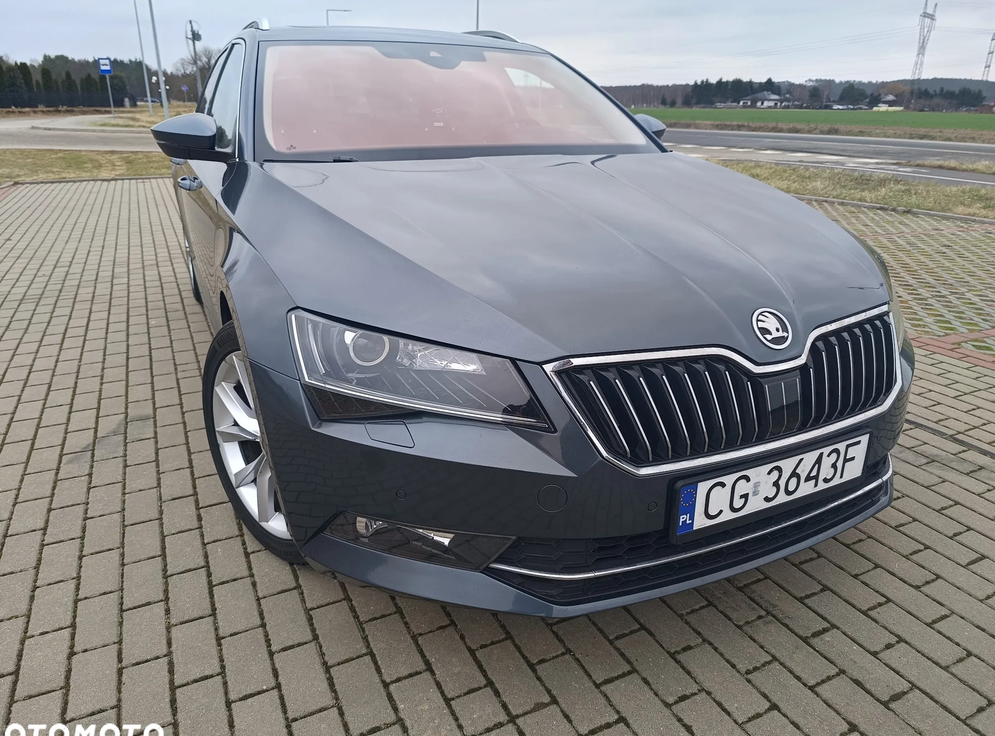 Skoda Superb cena 77777 przebieg: 198000, rok produkcji 2019 z Grudziądz małe 497